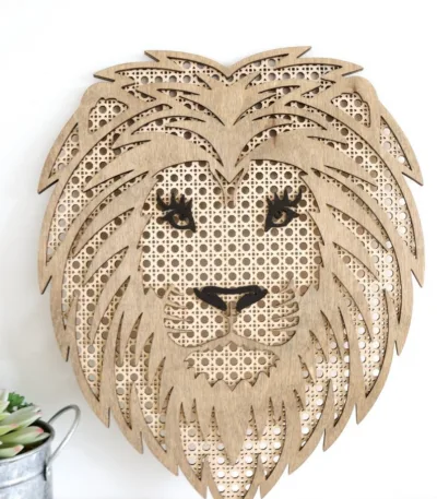 Lion en bois pour décoration intérieure