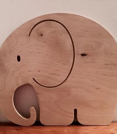 Décoration murale en bois éléphant