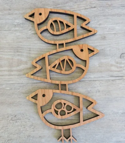 Décoration d'oiseaux en bois