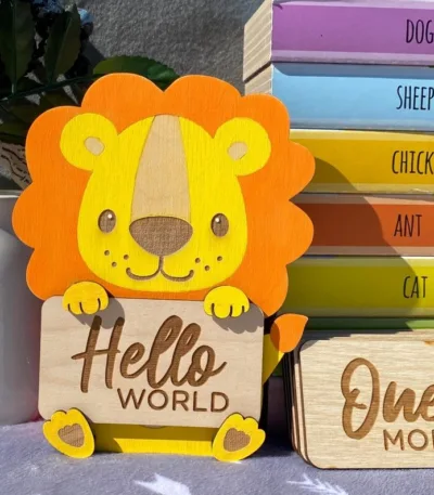 Lion en bois personnalisé